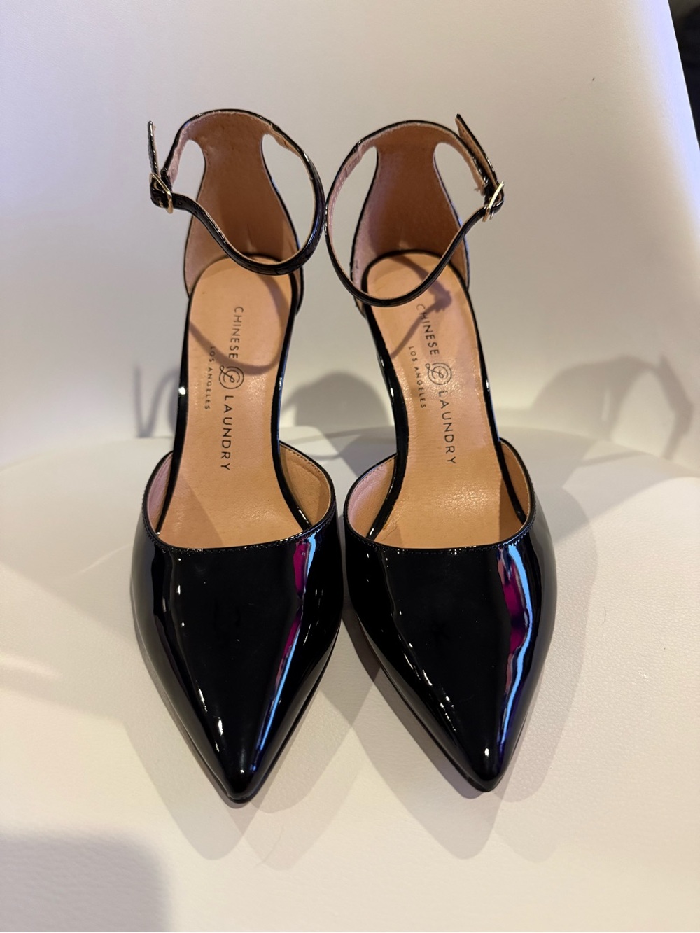 🎃Chinese Laundry Women's Black Patent Pointed-Toe Ankle-Strap Pumps